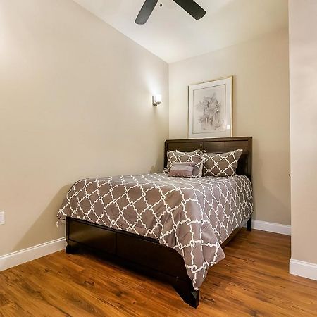 St Charles Spacious Condo In The Heart Of The City New Orleans Exterior foto